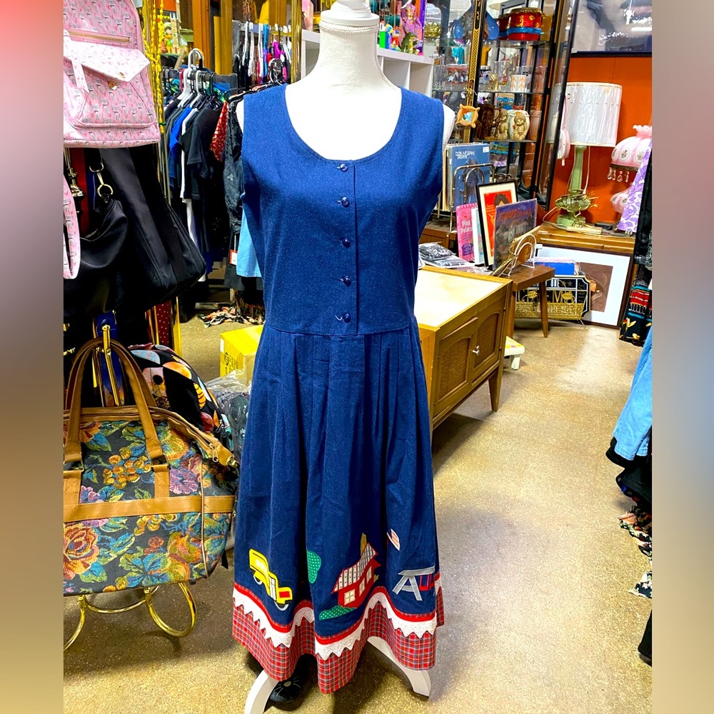 Vintage 1990’s school teacher button up dress